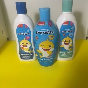 Nickelodeon Baby Shark Bath Set - Blue, White, Green